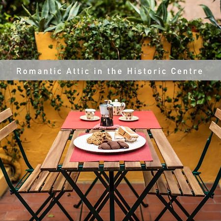 Corte Degli Estensi, Romantica Mansardina Ферара Екстериор снимка